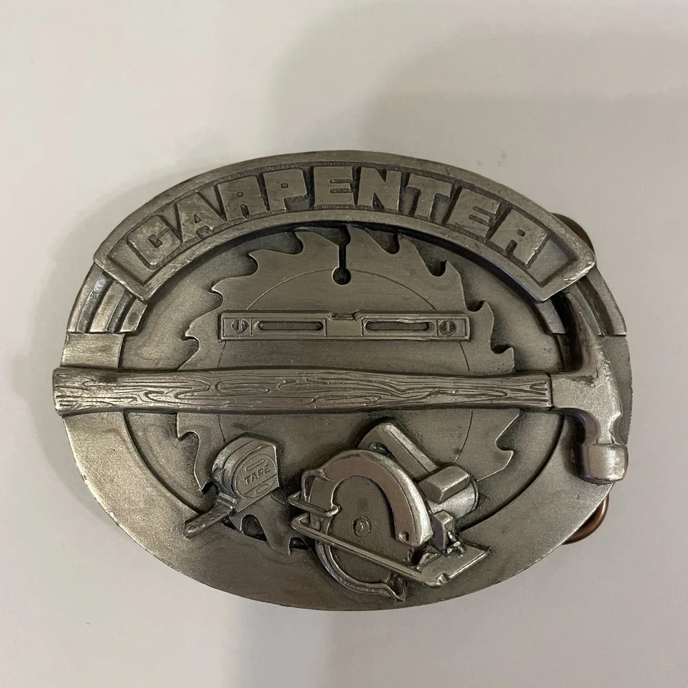 Siskiyou Carpenter silver pewter belt buckle
